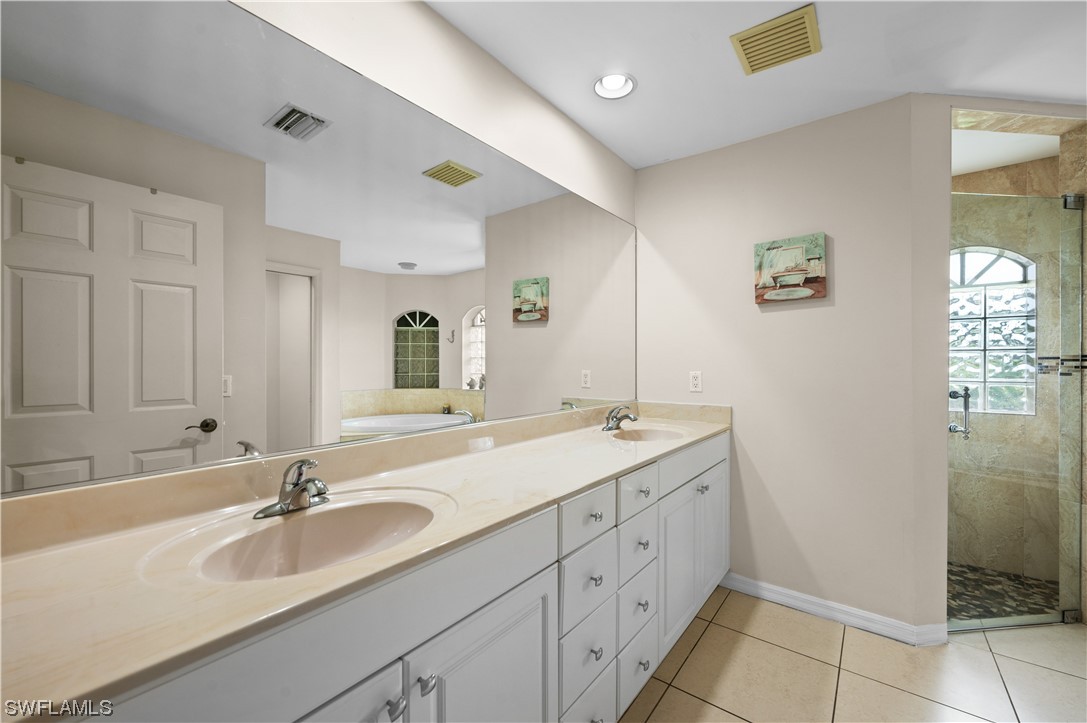 2122 SW 25th Terrace