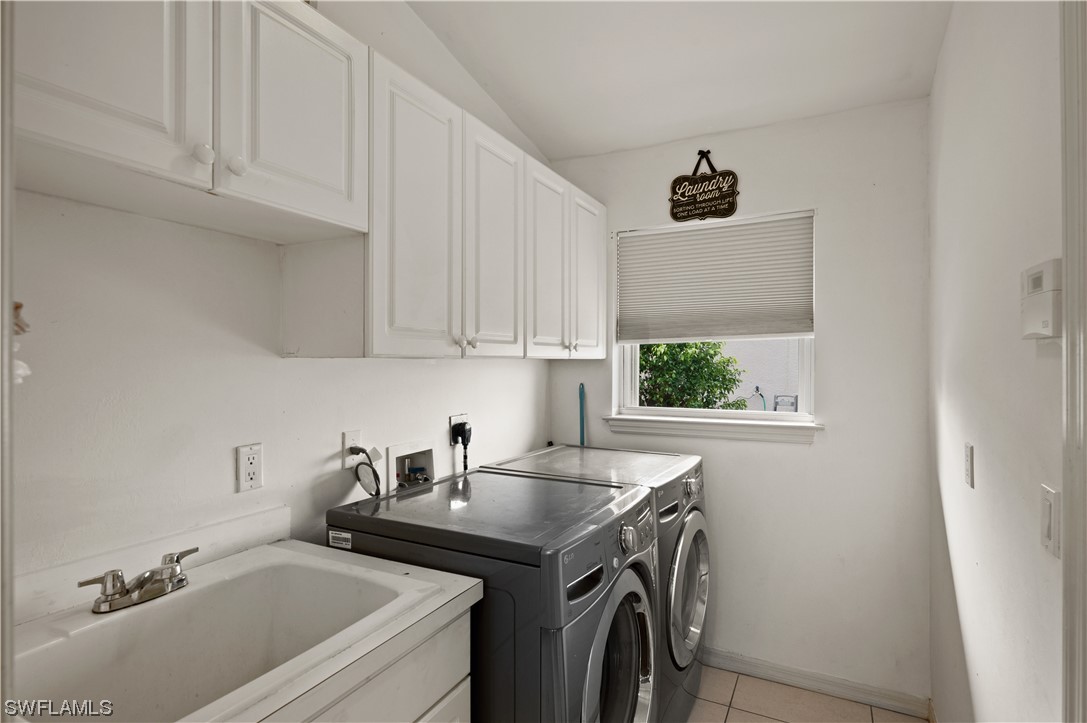 2122 SW 25th Terrace