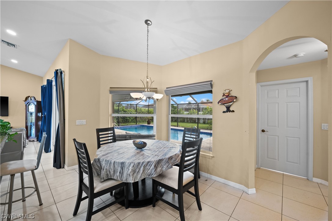 2122 SW 25th Terrace