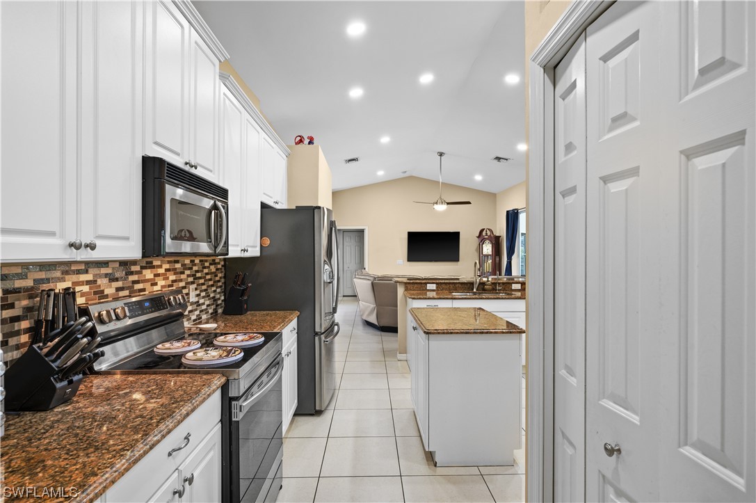 2122 SW 25th Terrace