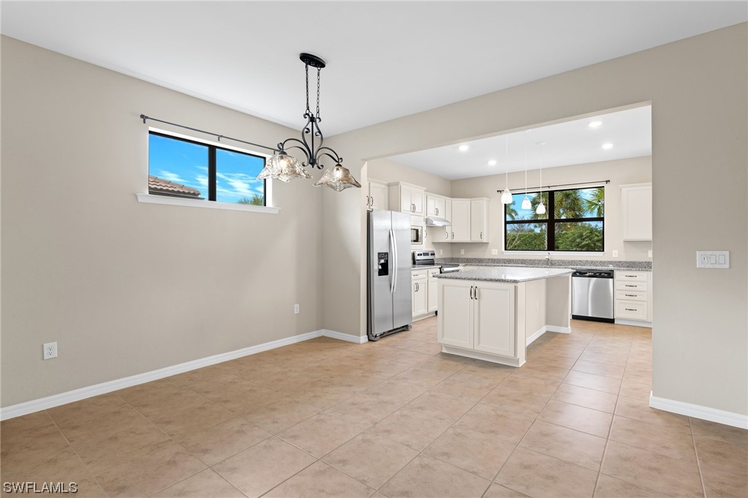 12043 Westmoreland Way