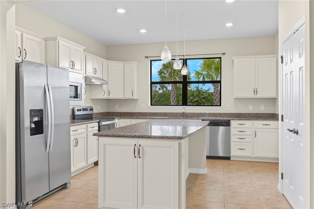 12043 Westmoreland Way