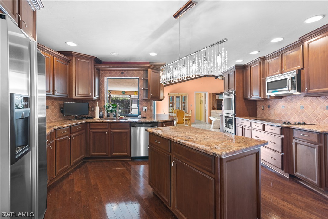 1672 Whiskey Creek Drive