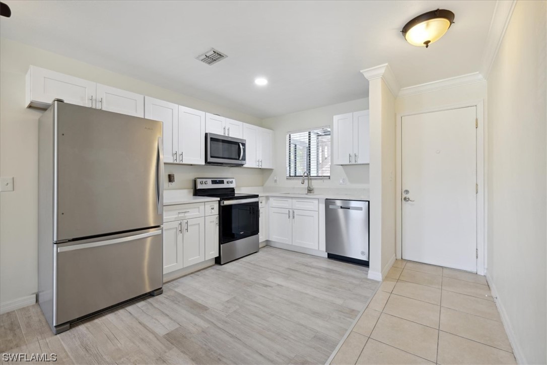 1051 Palm AVE 112