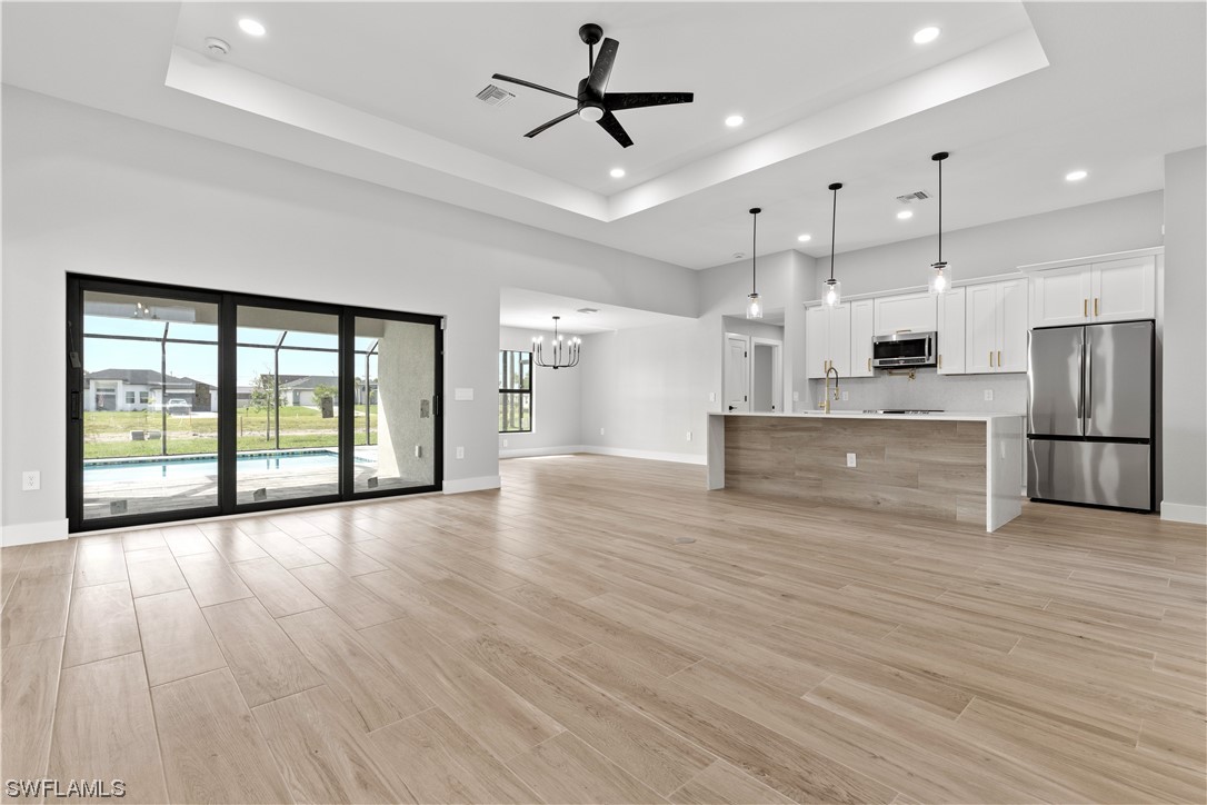 322 NW 5th ST