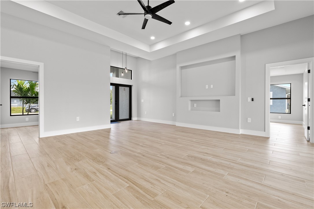 322 NW 5th ST