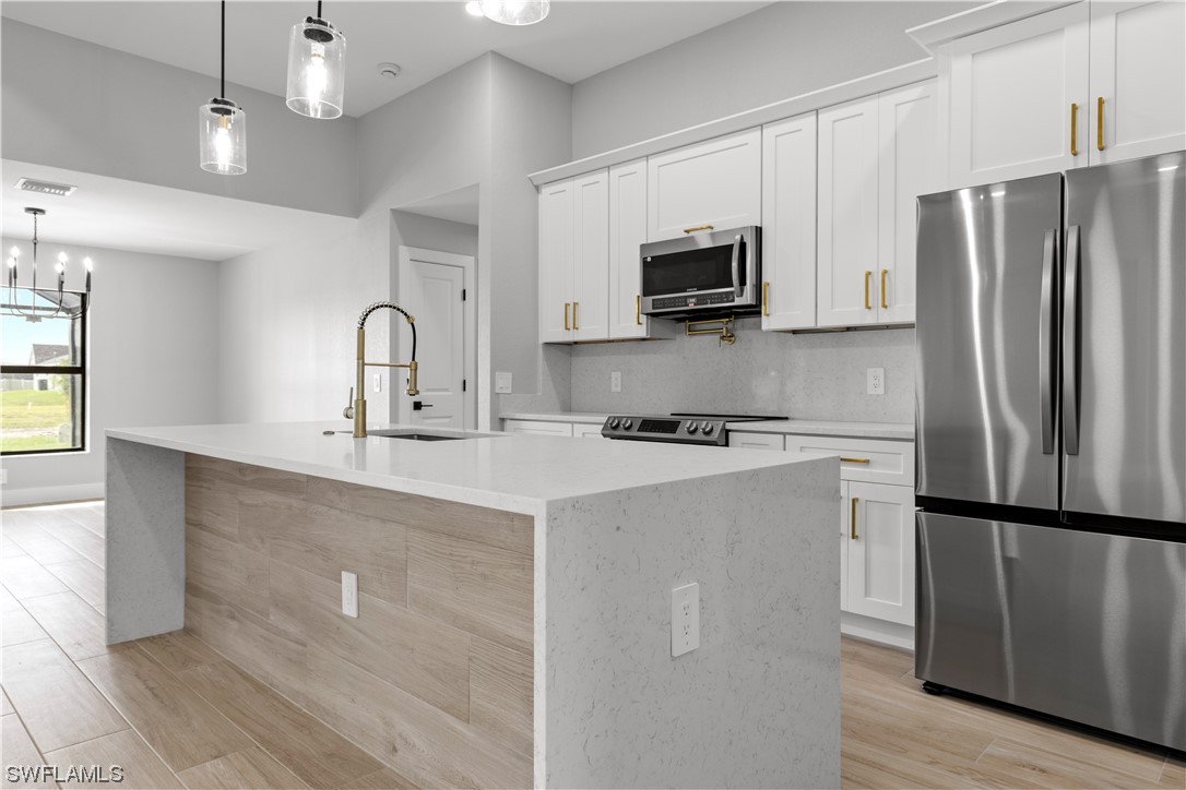 322 NW 5th ST