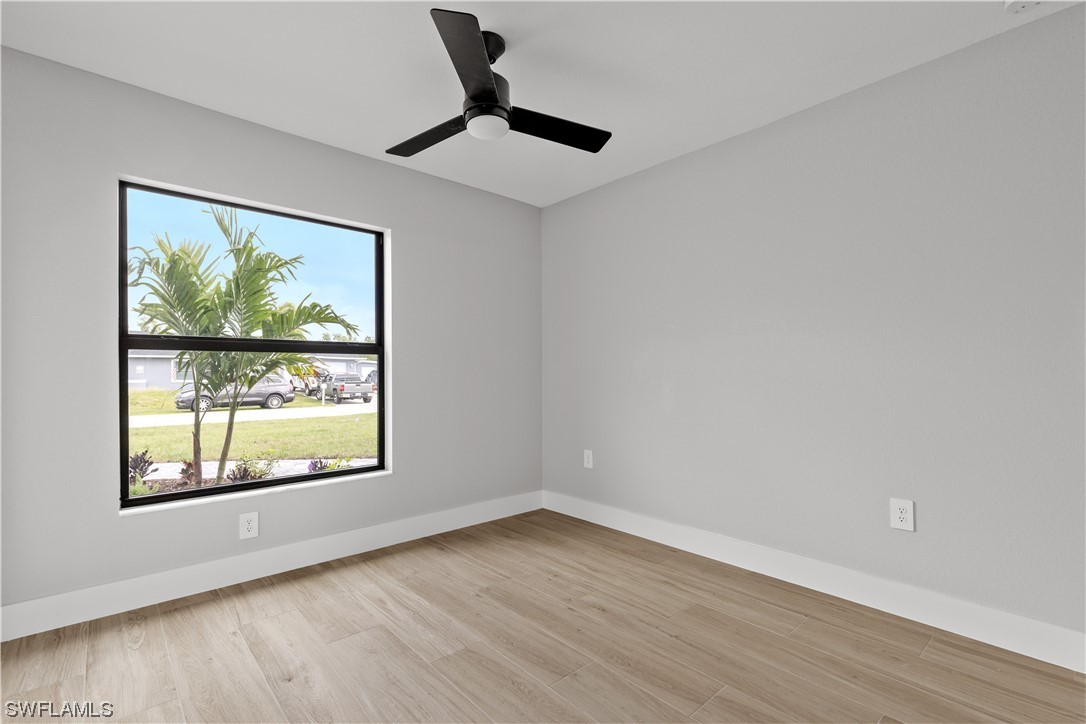 322 NW 5th ST