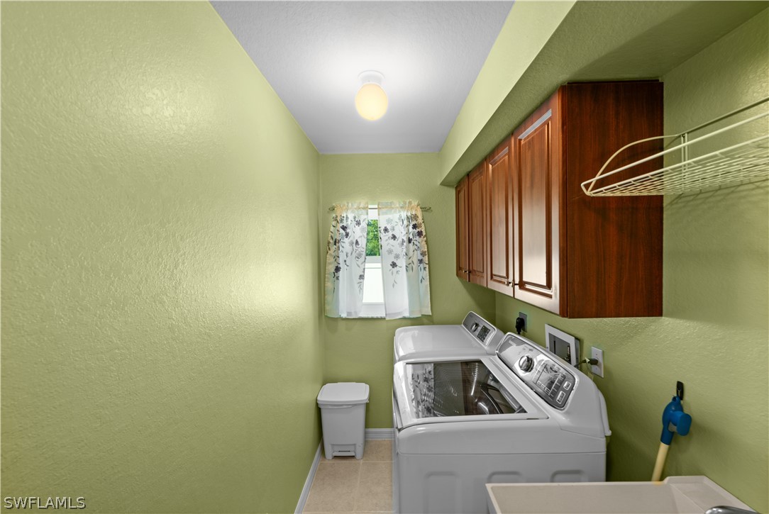 3042 NW 3rd PL