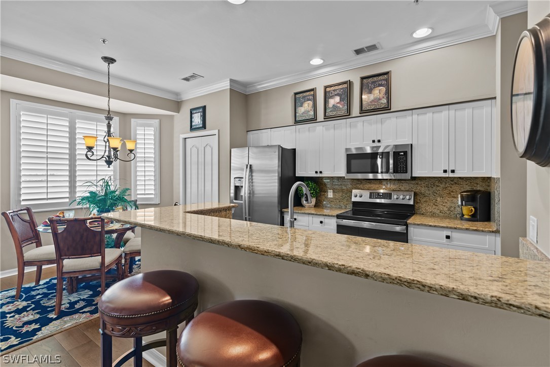 10390 Washingtonia Palm WAY 4442