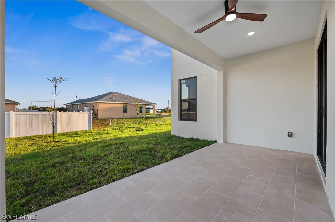 2232 NW 7th ST