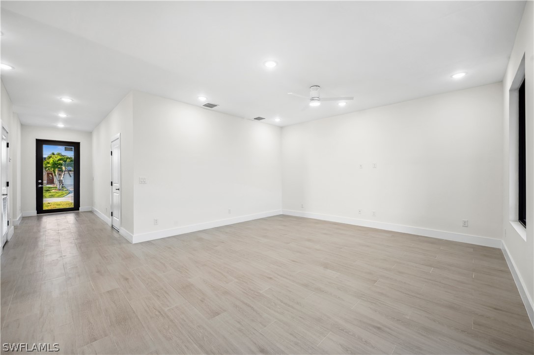 2232 NW 7th ST
