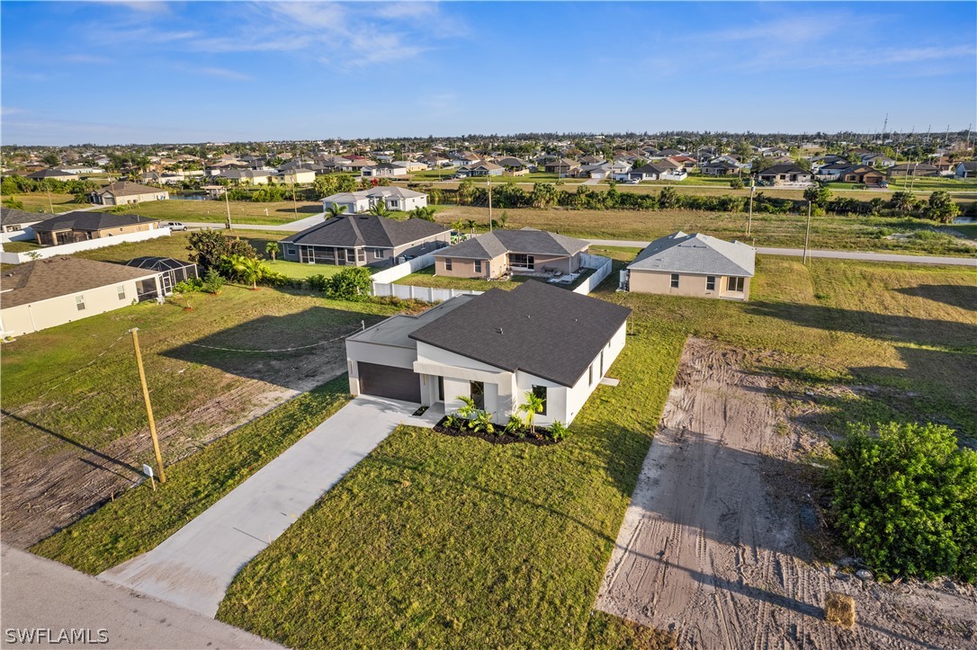 2232 NW 7th ST