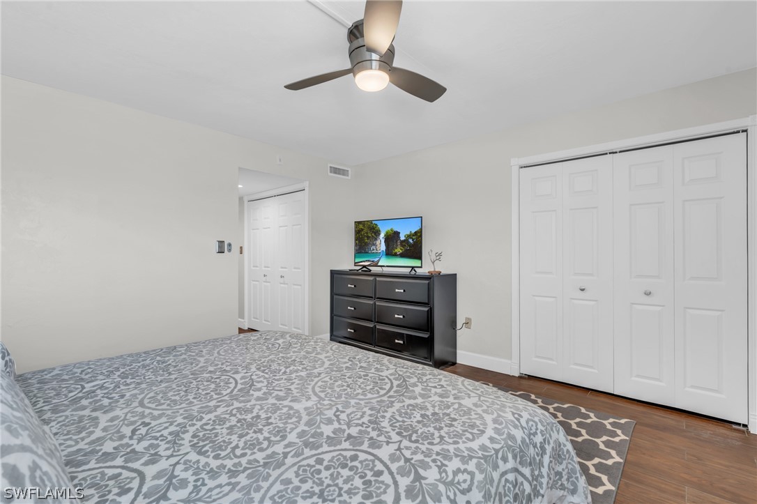 2121 Collier AVE 204