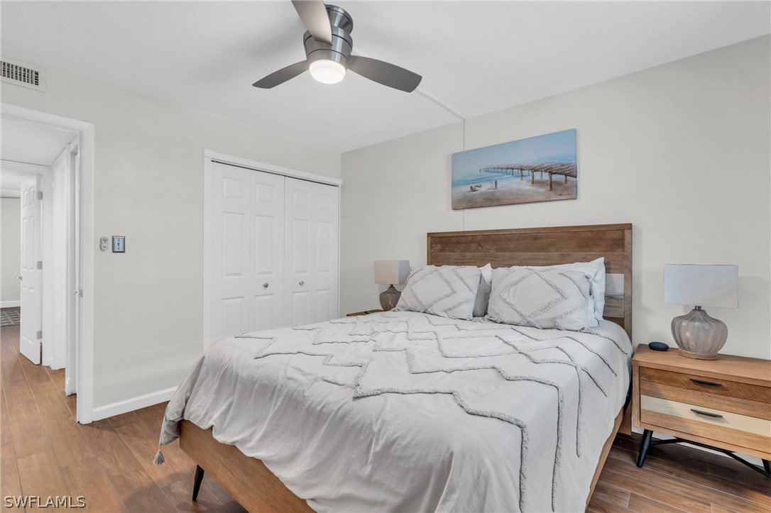 2121 Collier AVE 204