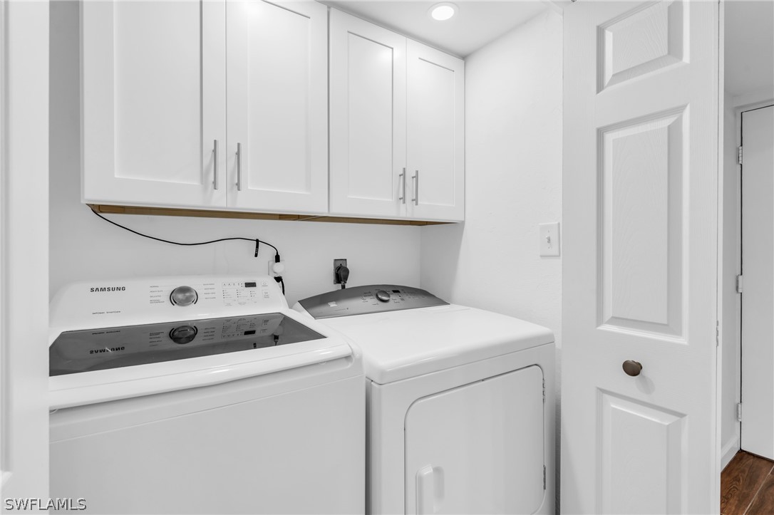 2121 Collier AVE 204