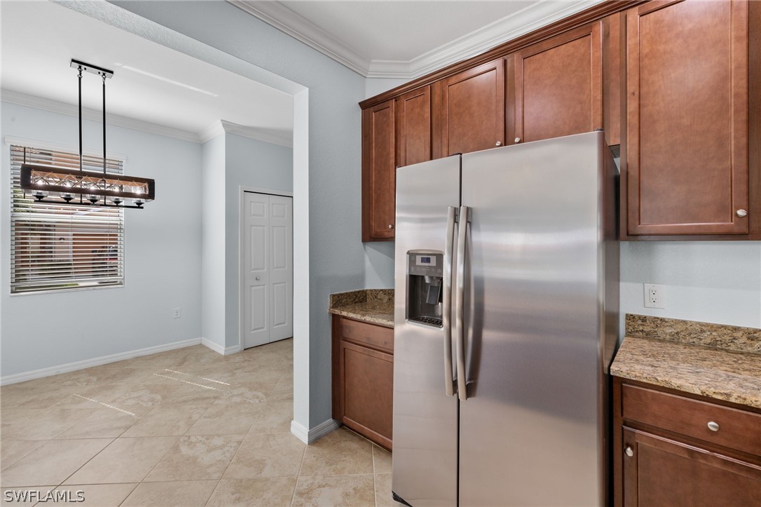 8894 Via Isola CT