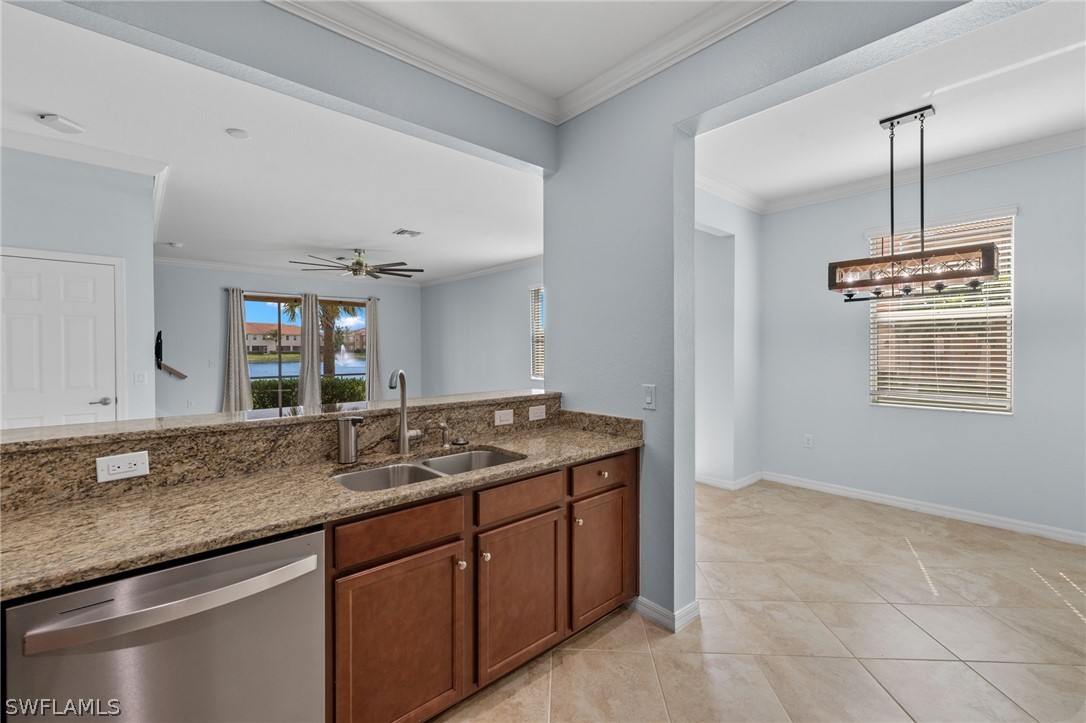 8894 Via Isola CT