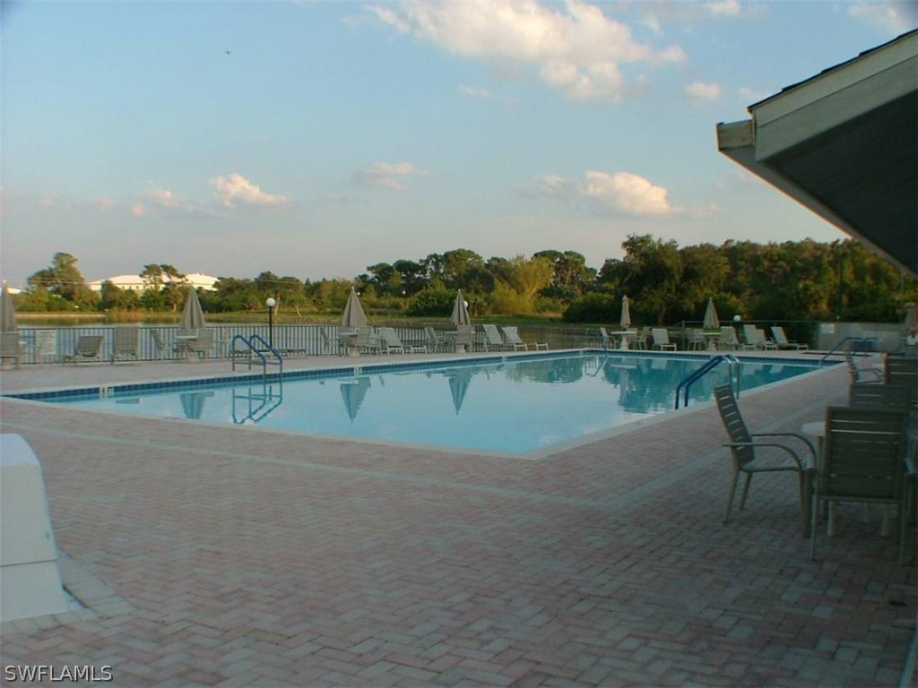 4661 Lakeside Club BLVD 10-B2