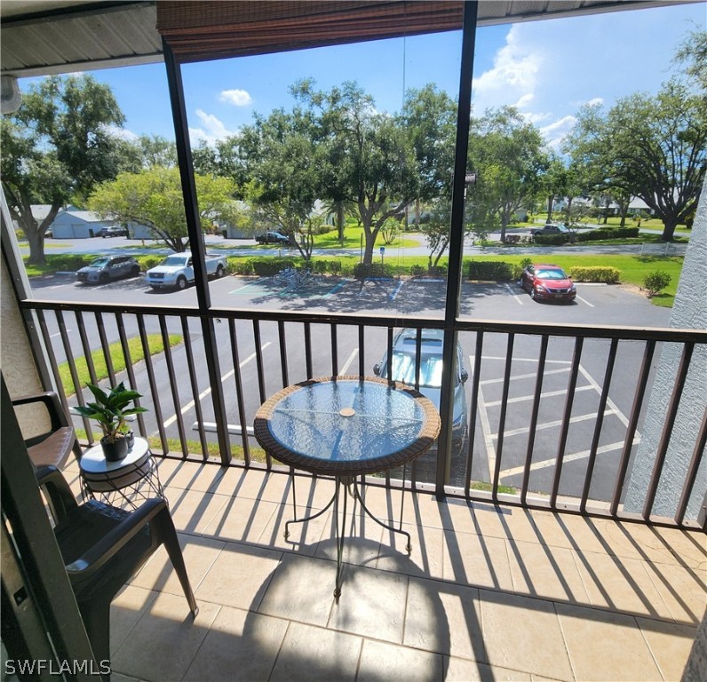 4661 Lakeside Club BLVD 10-B2