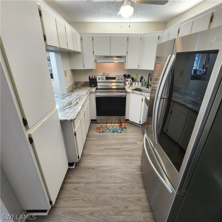 4661 Lakeside Club BLVD 10-B2