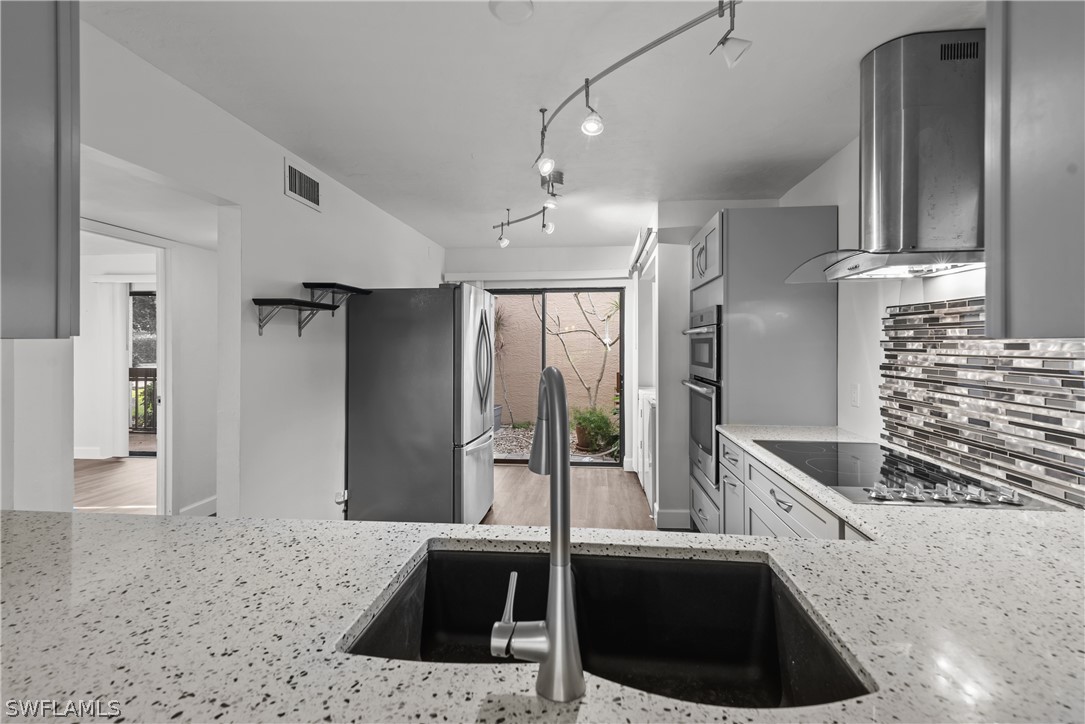 15456 Admiralty CIR 1