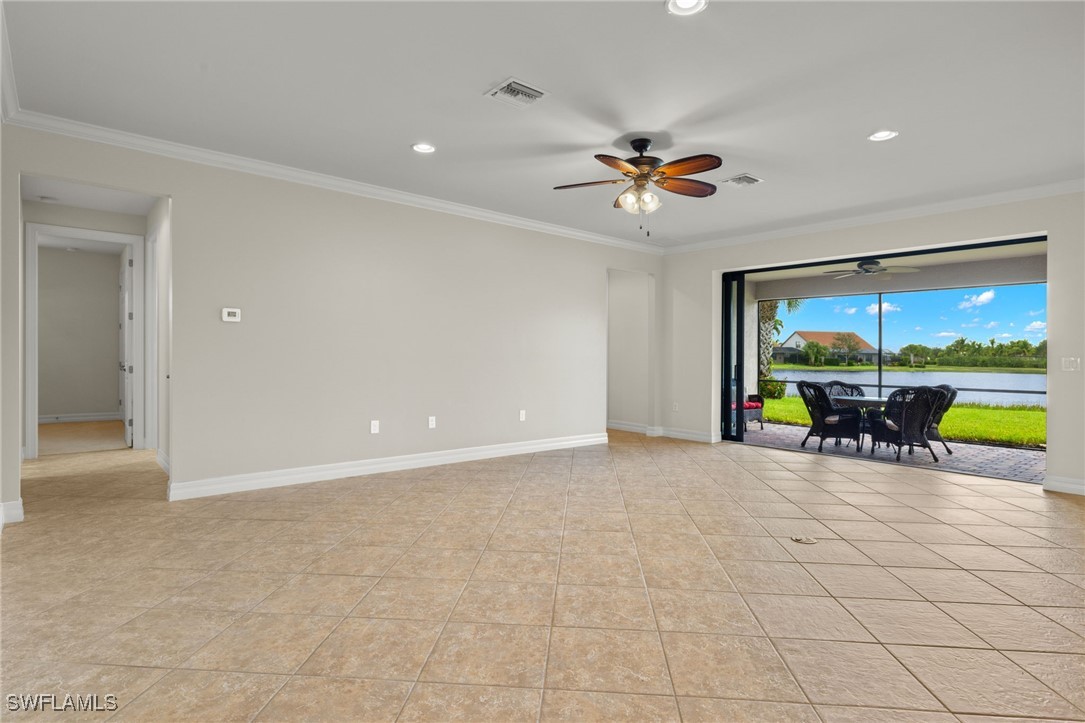 11897 Dixon DR