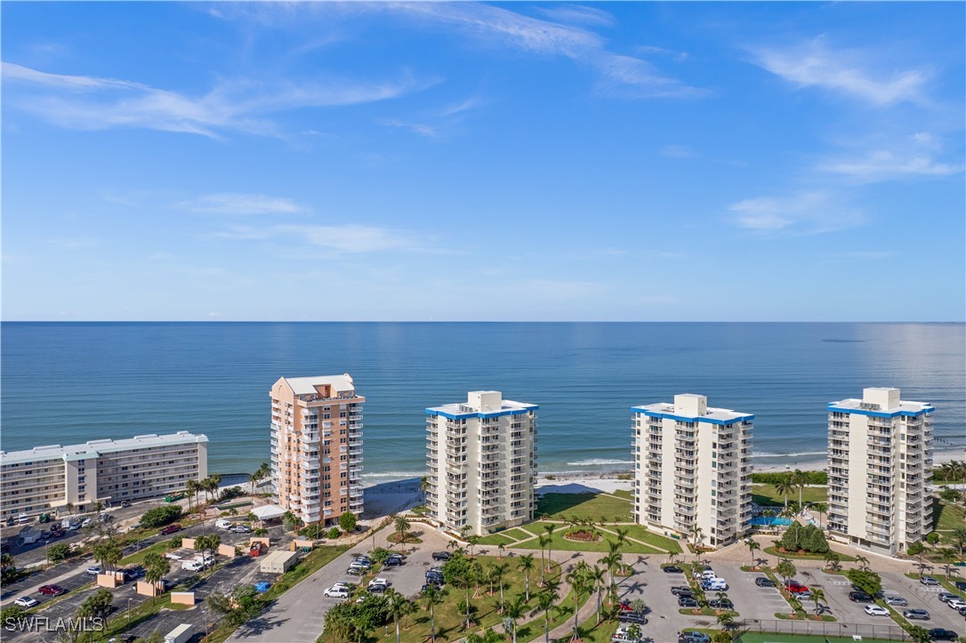 7360 Estero BLVD 1107