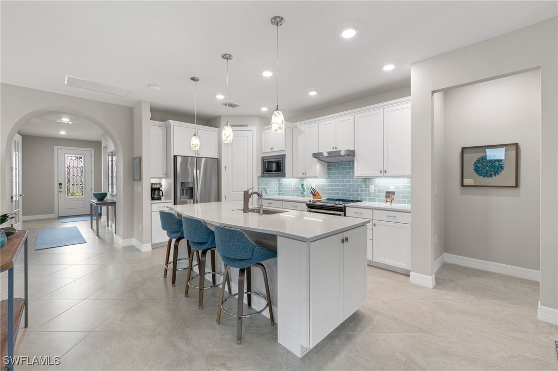 11469 Tiverton TRCE