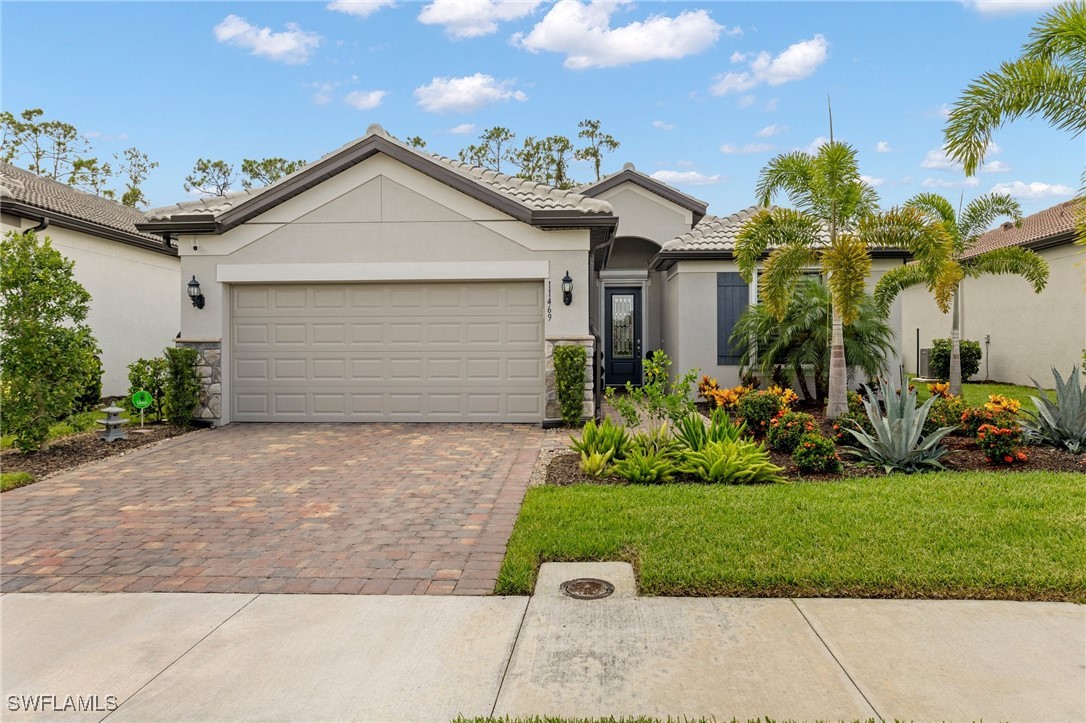 11469 Tiverton TRCE