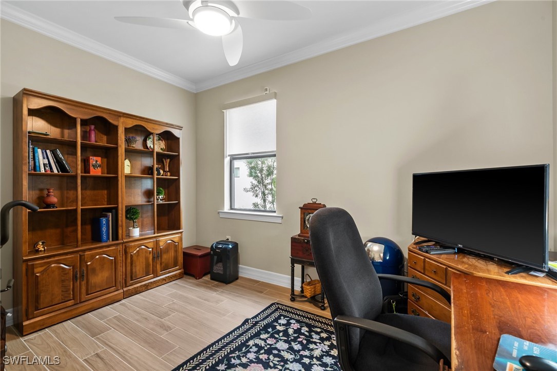 10810 Maitland WAY