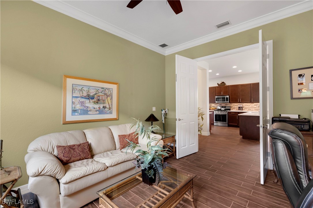 11655 Meadowrun CIR