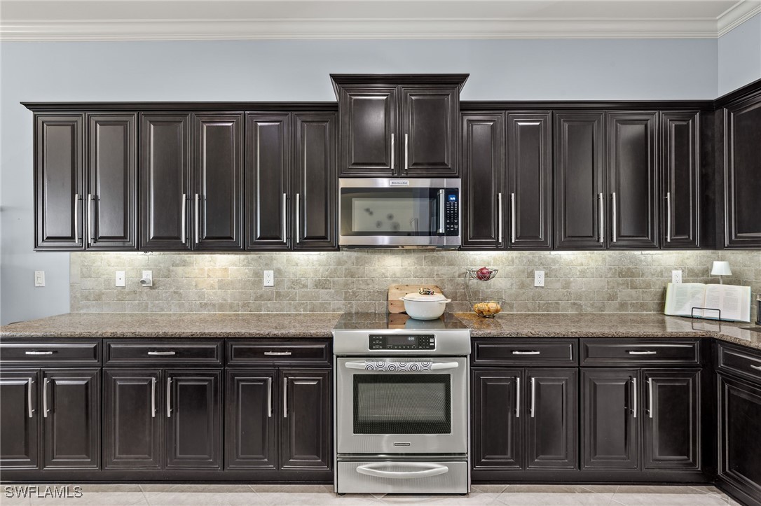 11171 Laughton CIR
