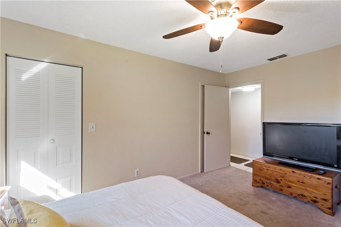8101 South Woods Circle 14
