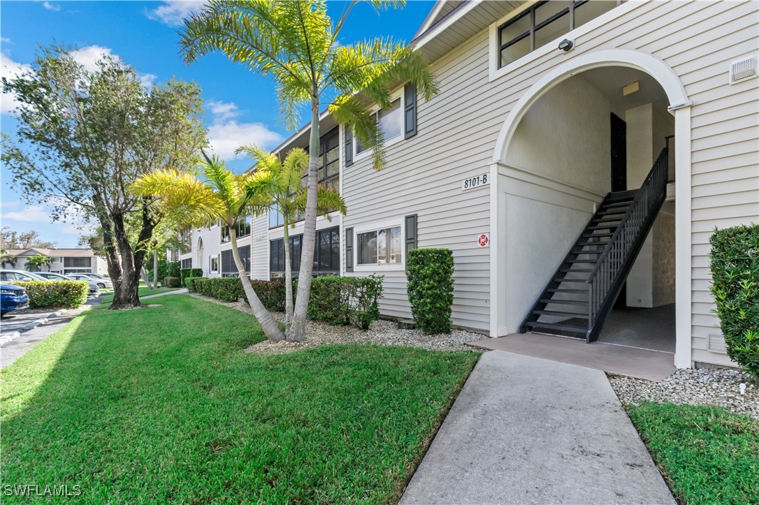 8101 South Woods Circle 14