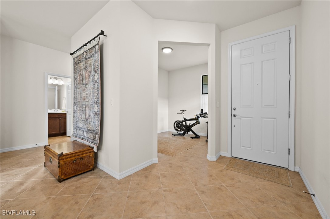 11273 Carlingford RD