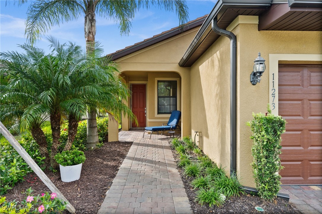 11273 Carlingford RD
