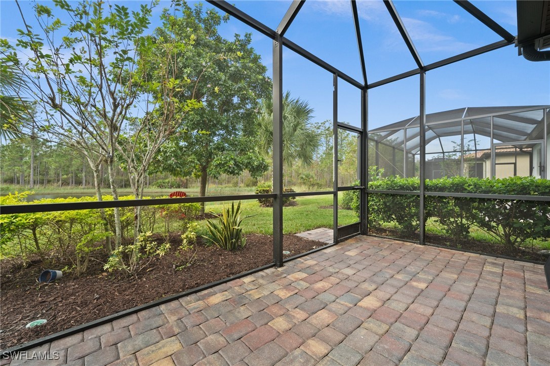 11273 Carlingford RD