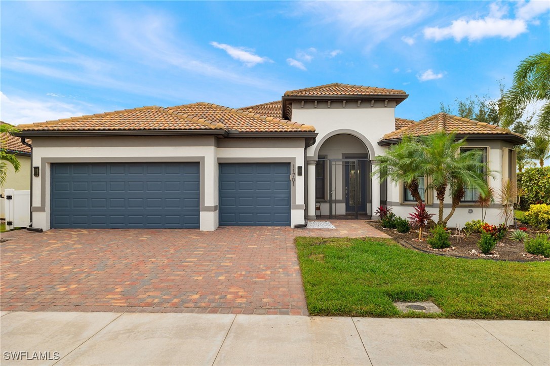 11701 Bowes CIR