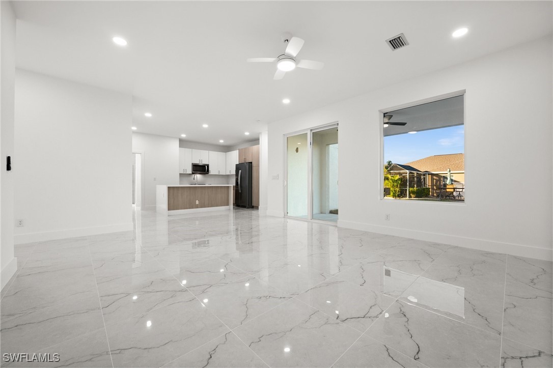 1130 NW 18th PL