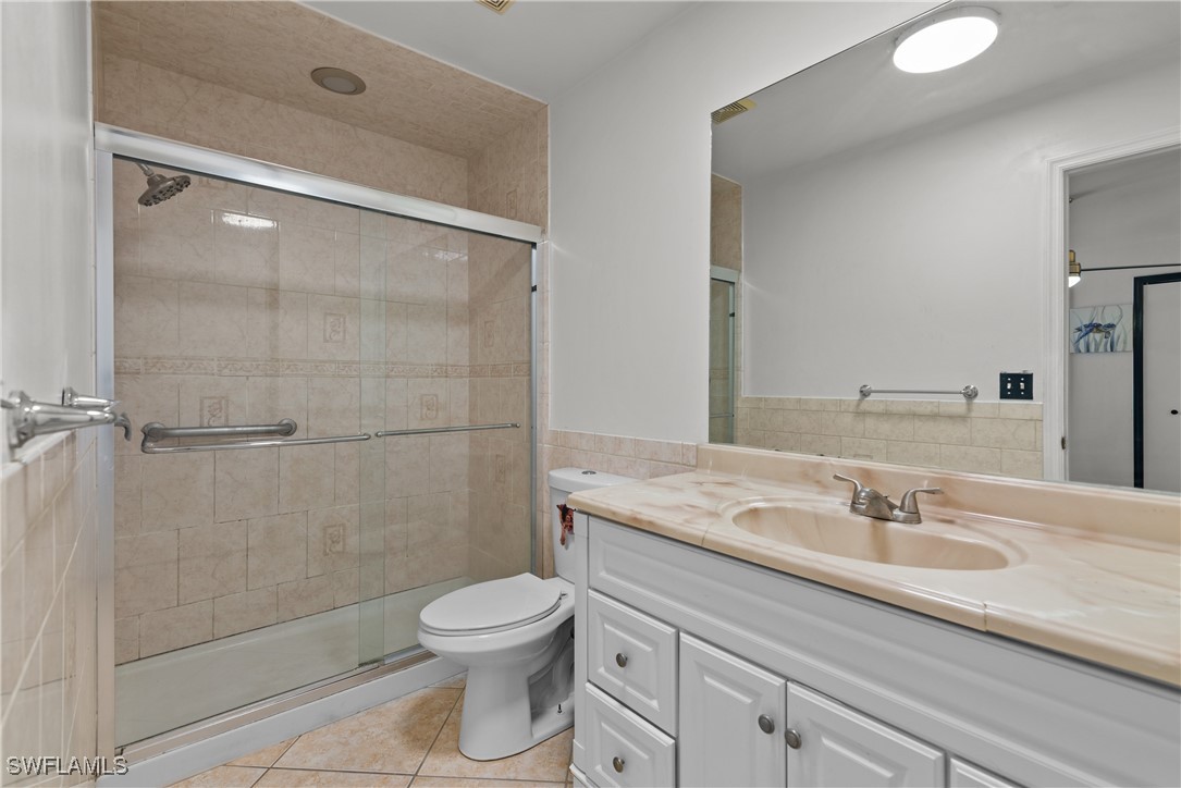 232 SE 3rd TER