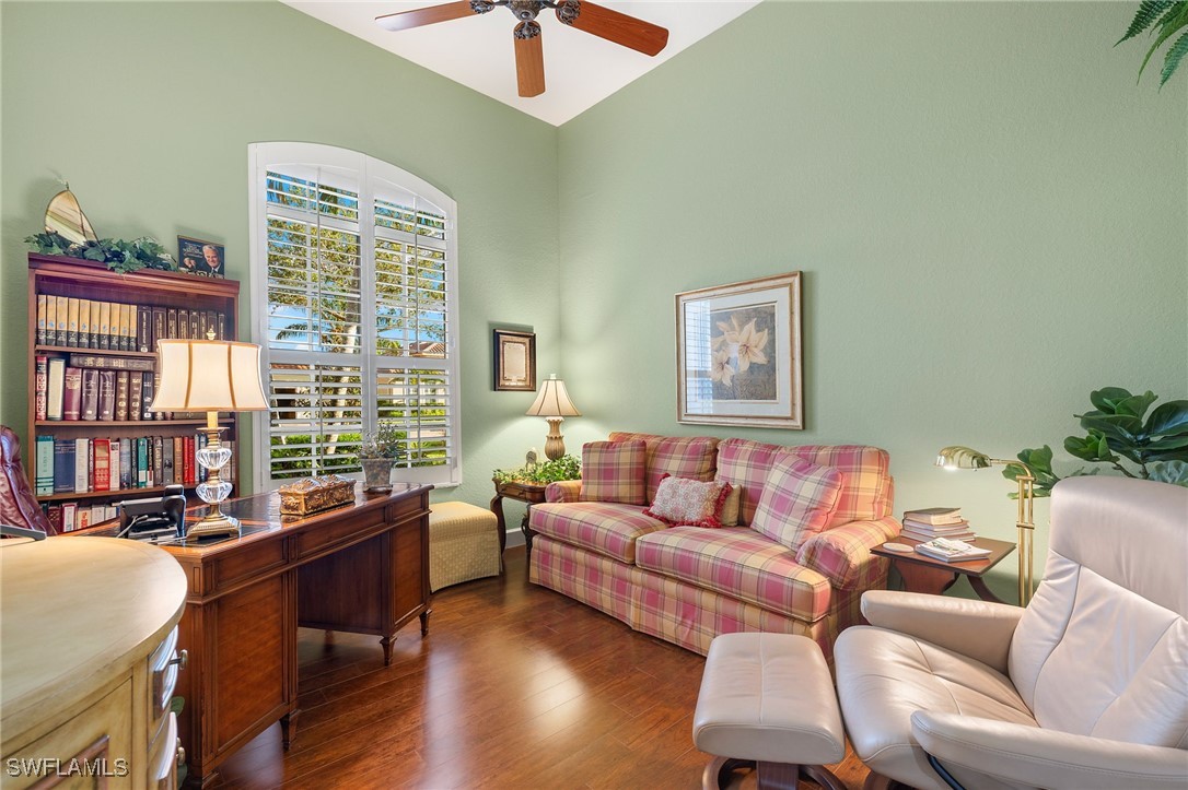 11120 Laughton CIR