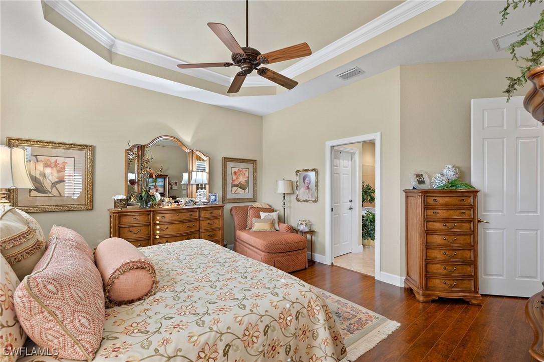 11120 Laughton CIR