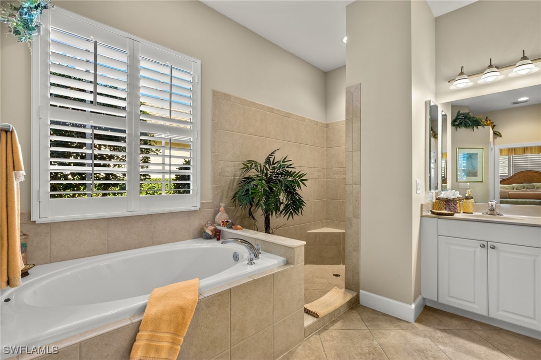11120 Laughton CIR