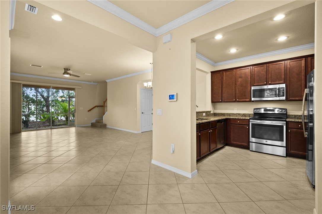 10080 Via Colomba CIR