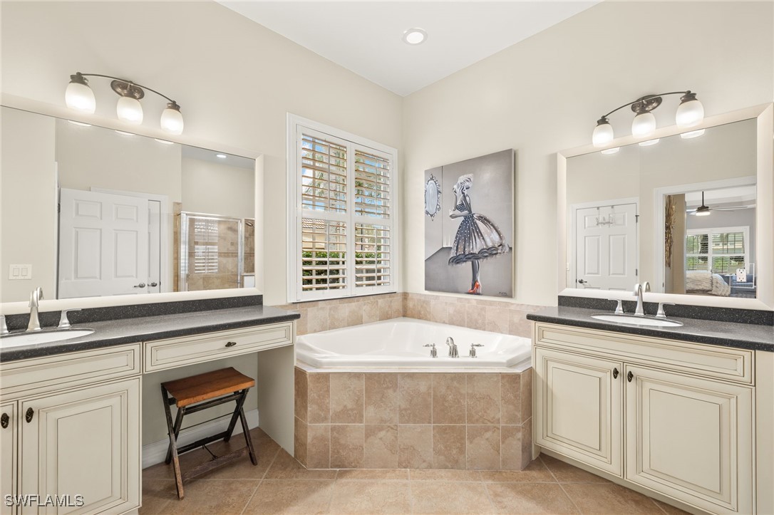 11158 Laughton CIR