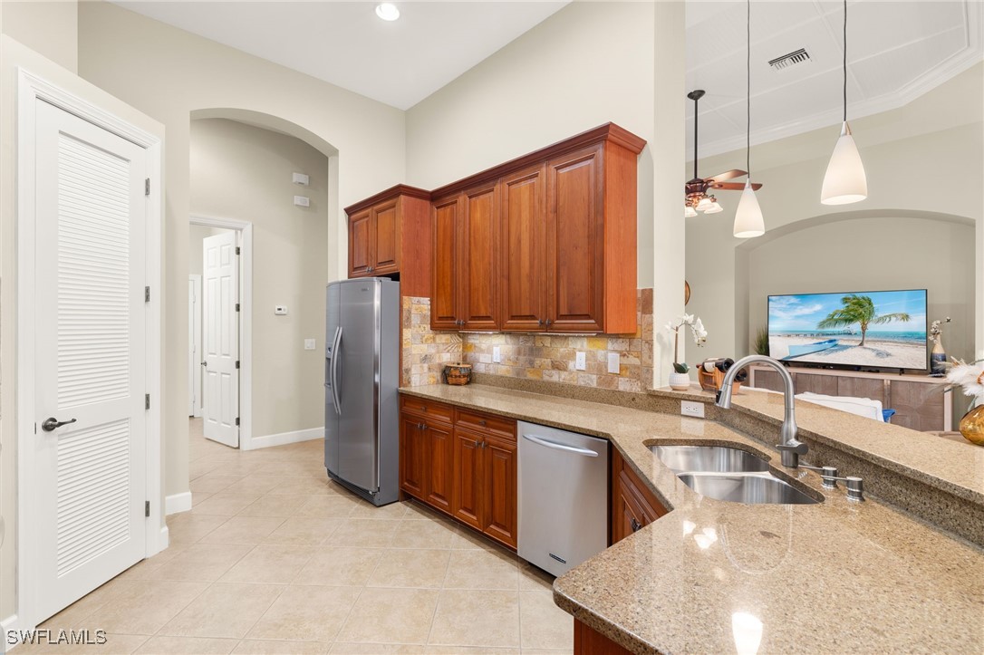 11158 Laughton CIR