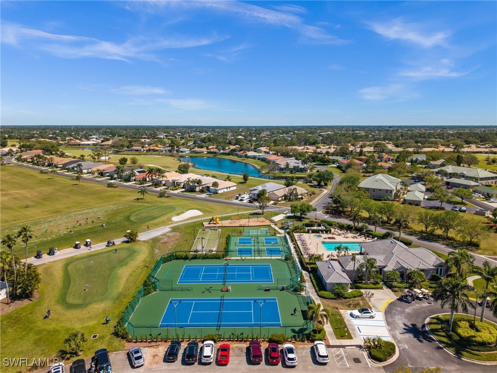 2243 Oxford Ridge CIR