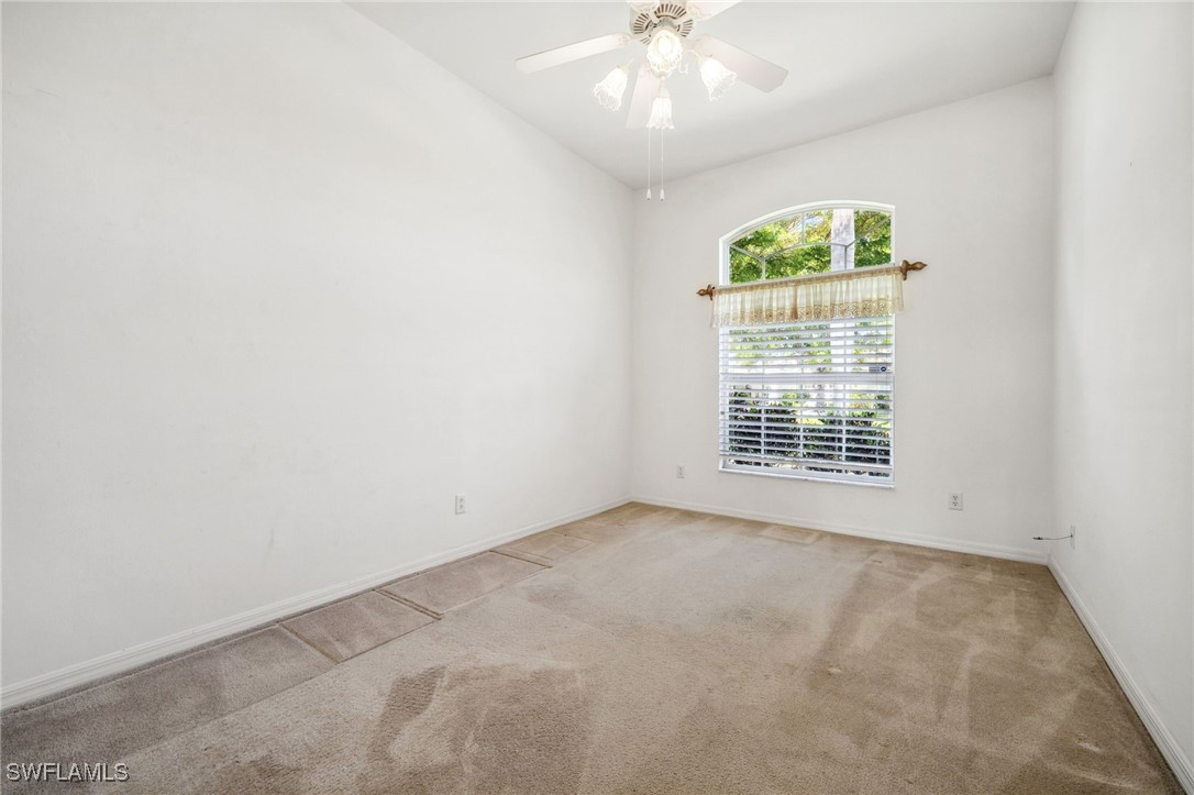 2243 Oxford Ridge CIR