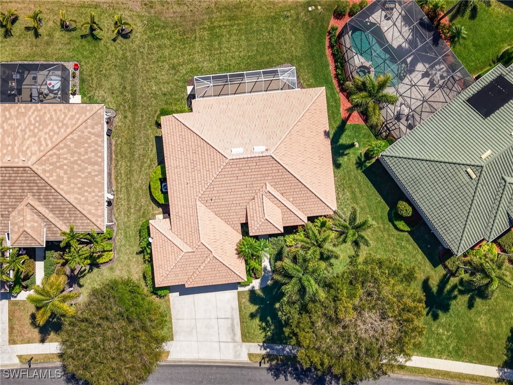 2243 Oxford Ridge CIR